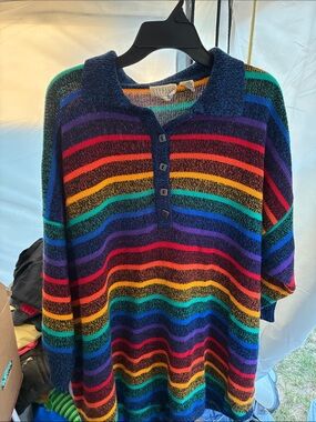 Stefano World Wide rainbow sweater OS FLAW